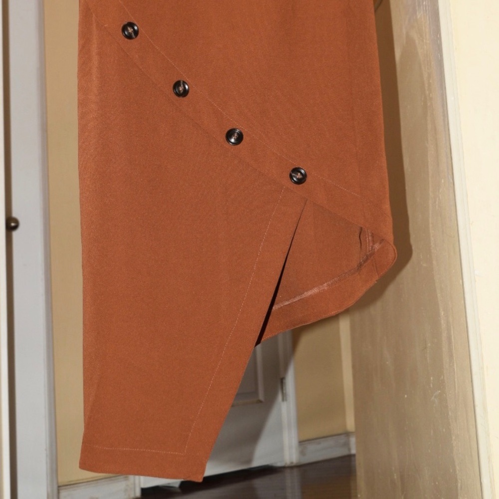 Button Design Dress - Picture 2 of 2